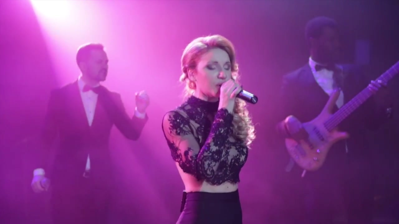Adele · Hello — Luxury Cover Band